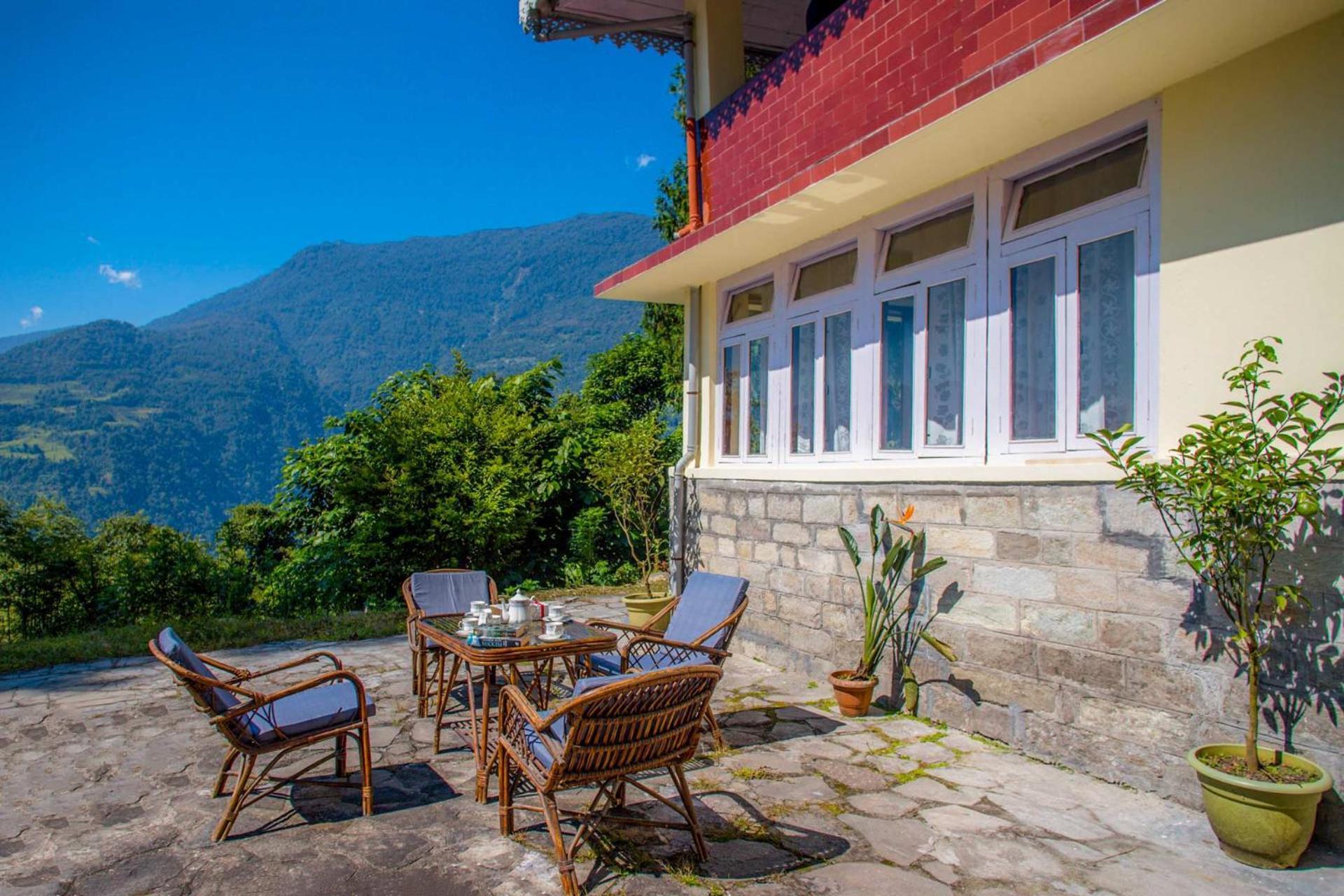 La Ipsing Farm: Heritage Orchard Retreat with Mountain Views Samdong Exterior photo